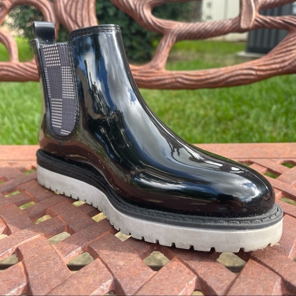 Storm by Cougar Black Patent Plaid Goring Waterproof Short Rain Boots - Picture 1 of 12